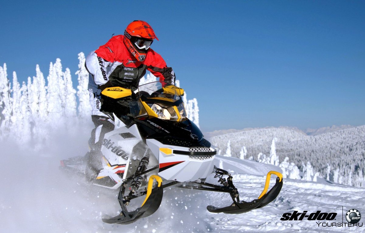 BRP Ski-Doo 800 XRS спортивный