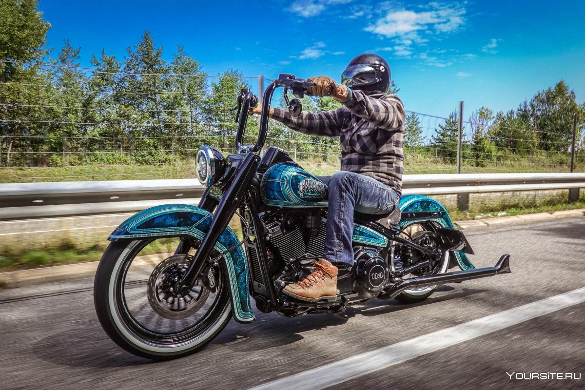 Harley Davidson Chicano Style