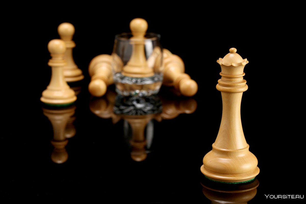 Игра шахматы ферзь