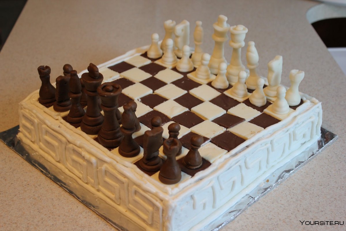 Круглый шахматный торт