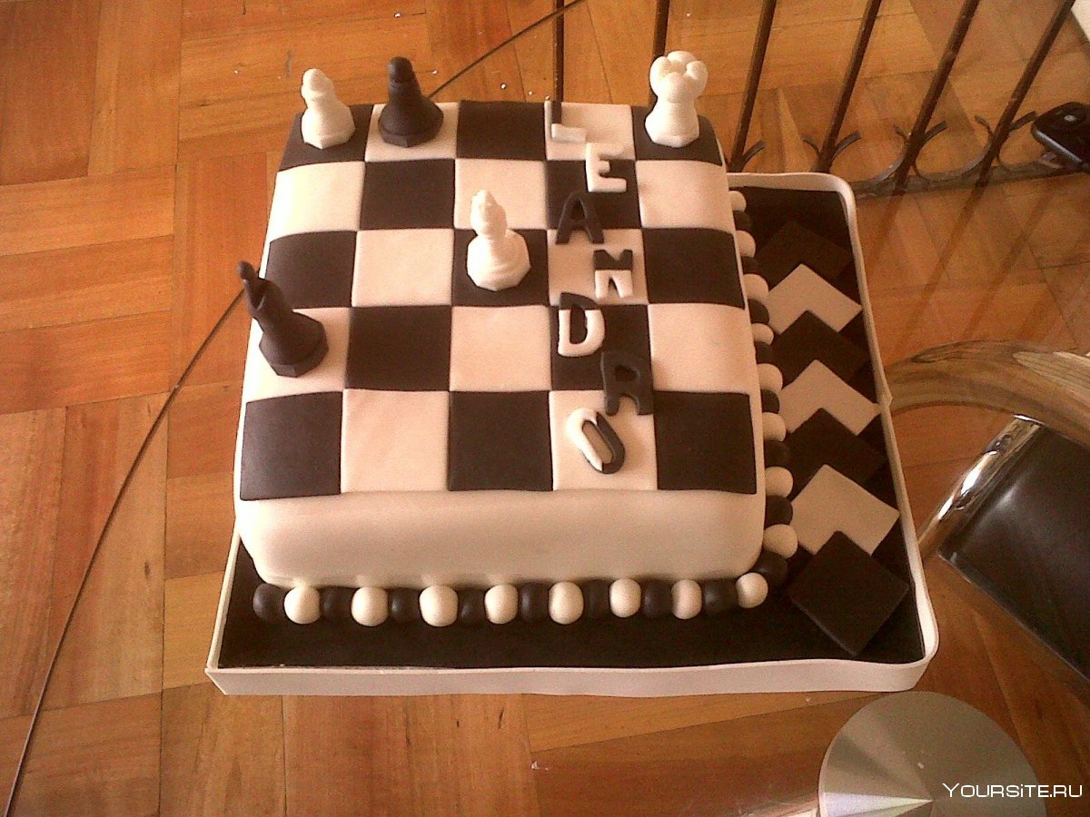 Пирожные в виде шахмат