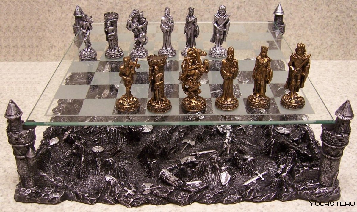 Шахматные фигуры в виде рыцарей