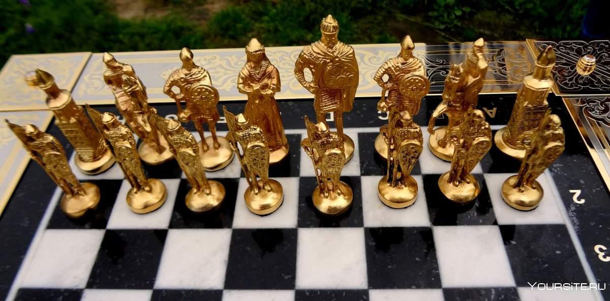 Эксклюзивные шахматы латунь
