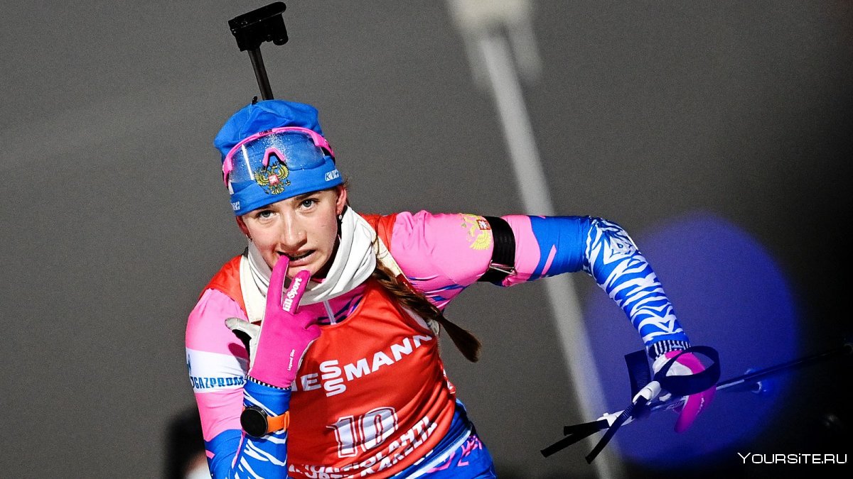 Спортсменка Наталья Новикова биатлонистка