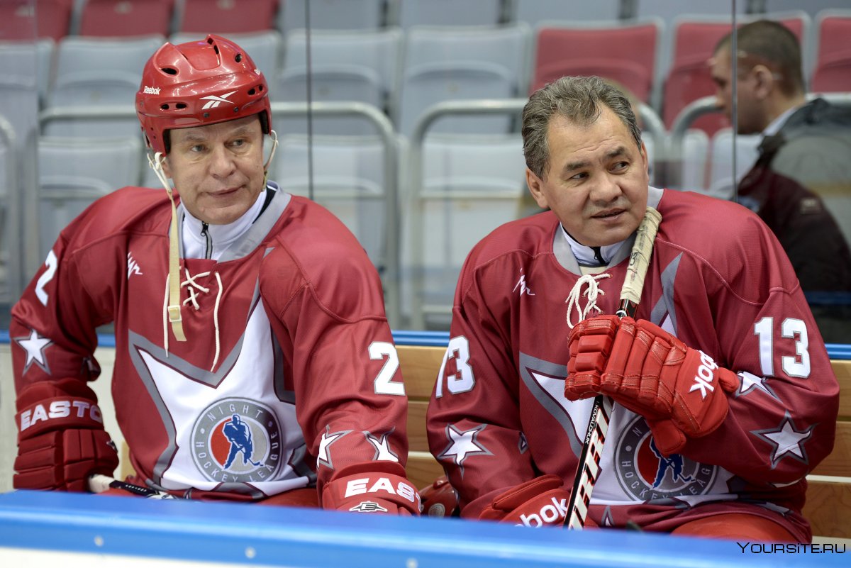 Сергей Шойгу хоккей
