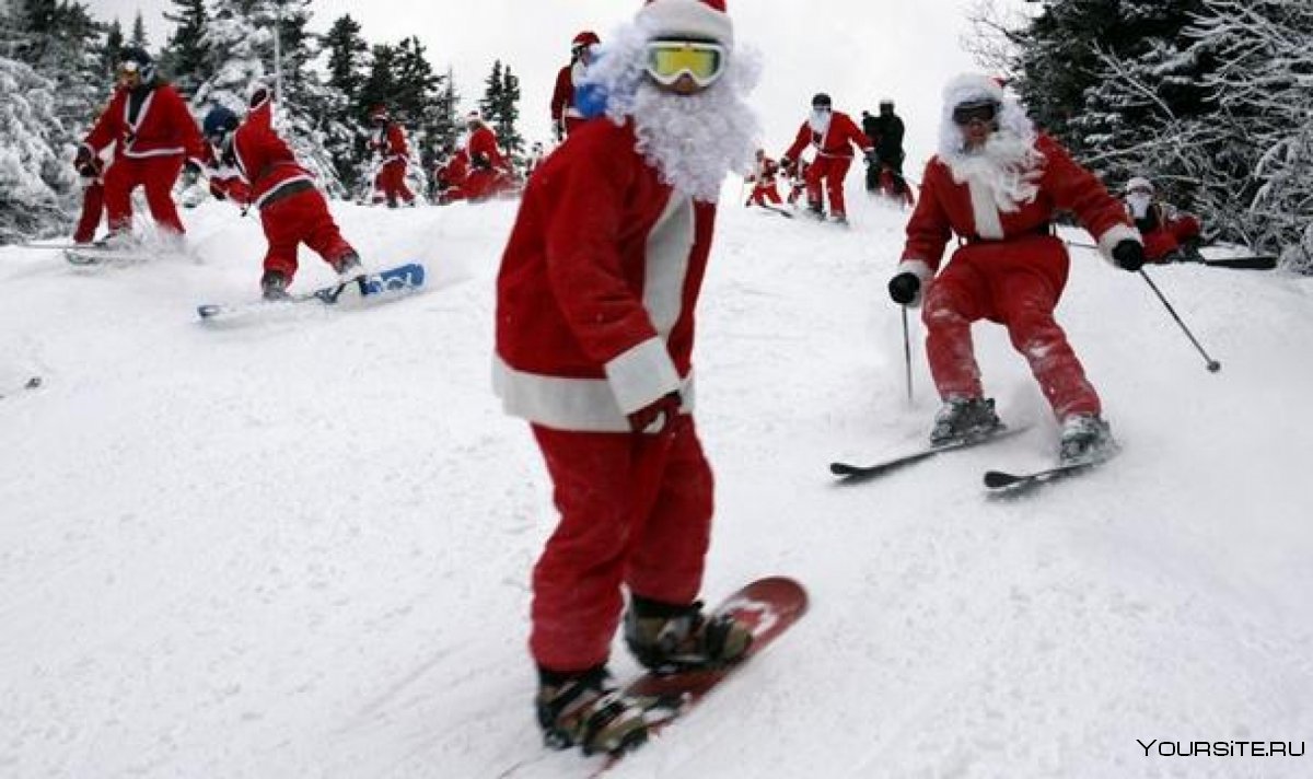 Дед Мороз на лыжах