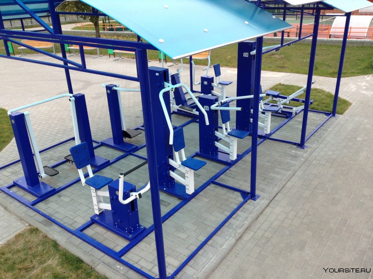 Уличные спортивные тренажеры