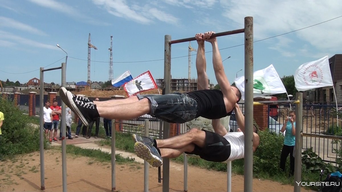 Трюки на турнике