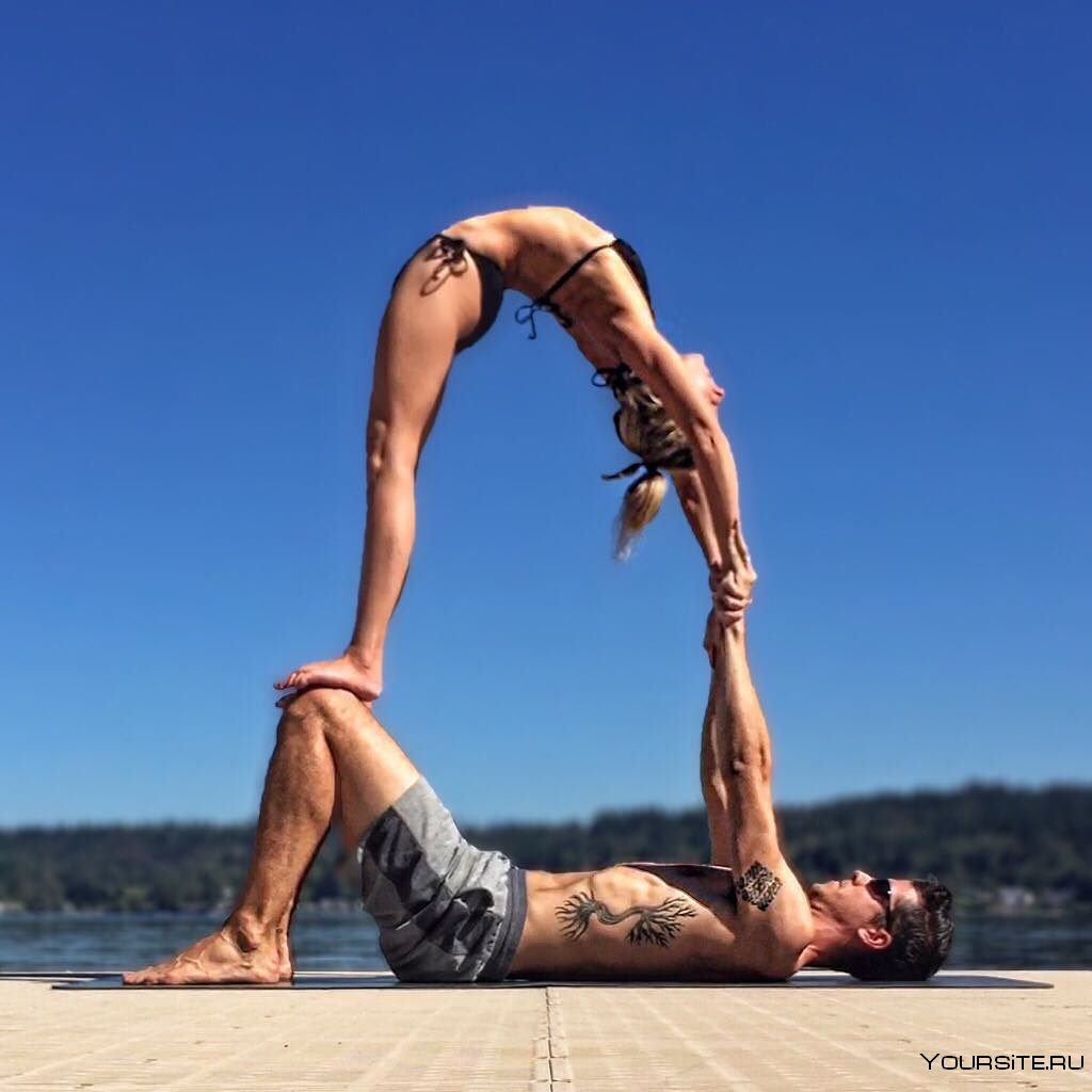 Акройога Титаник