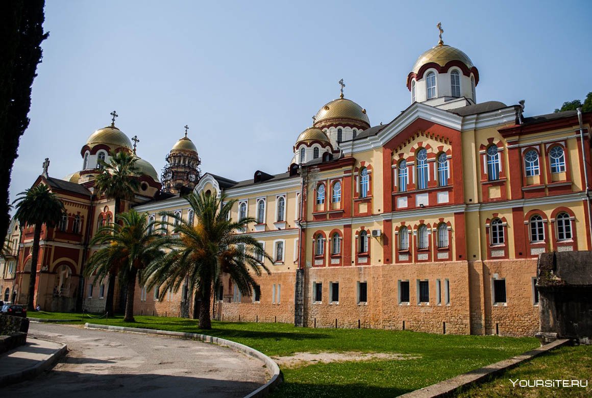 Абхазия новый Афон достопримечательности Новоафонский монастырь