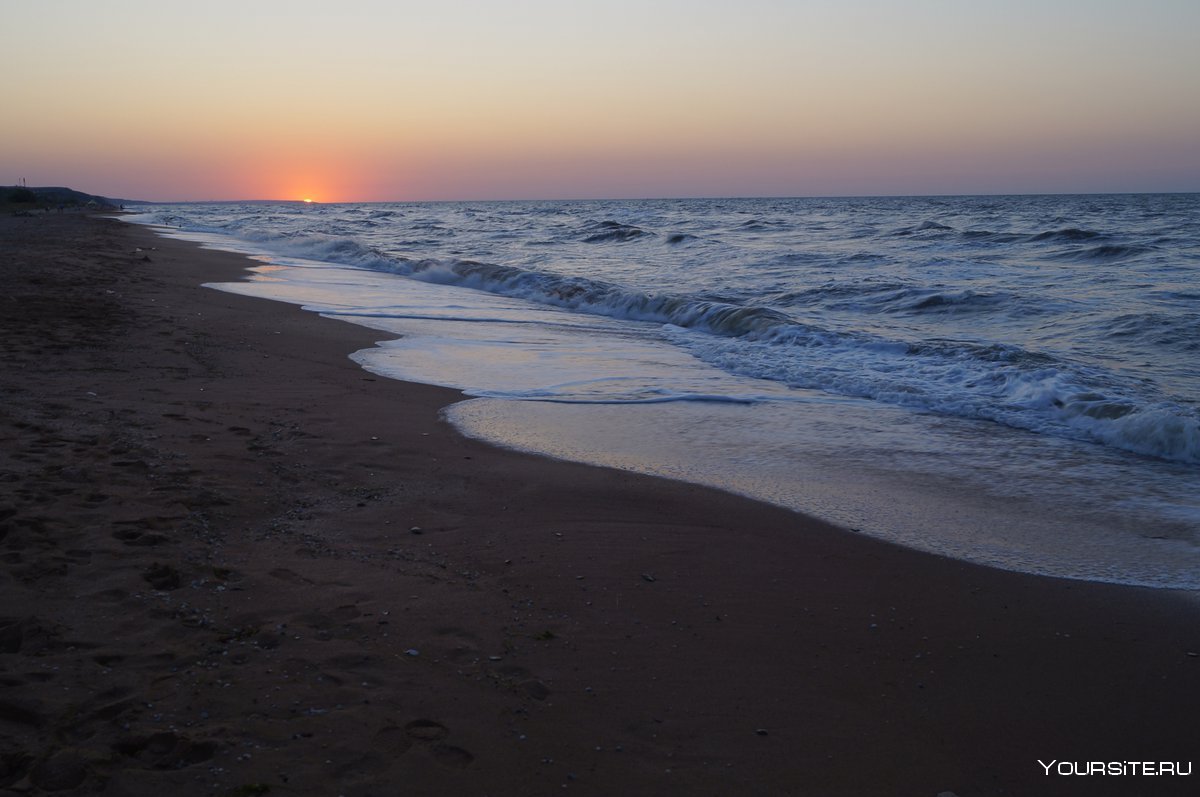 Закаты на Азовском море Кучугуры