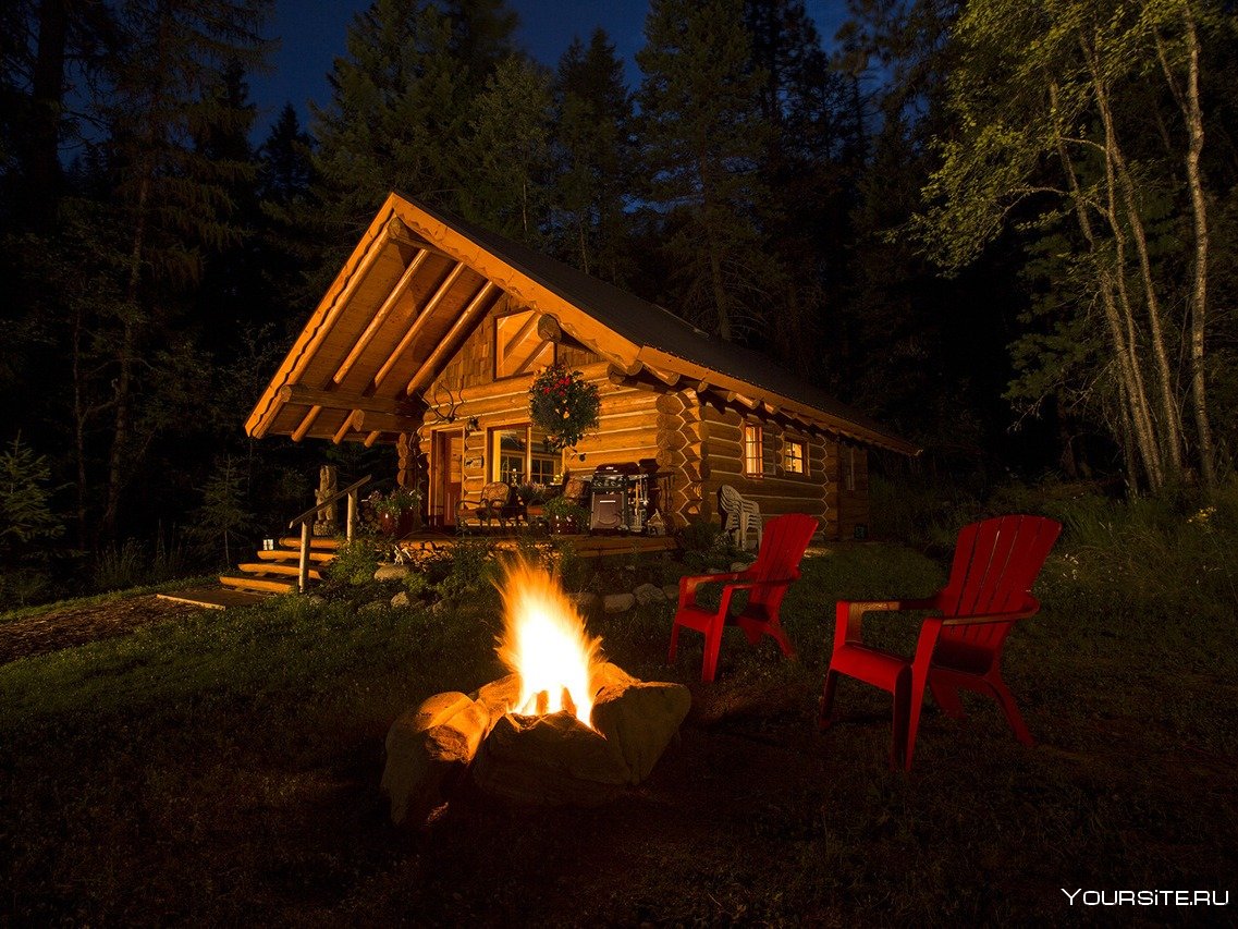 Романтичный домик в лесу