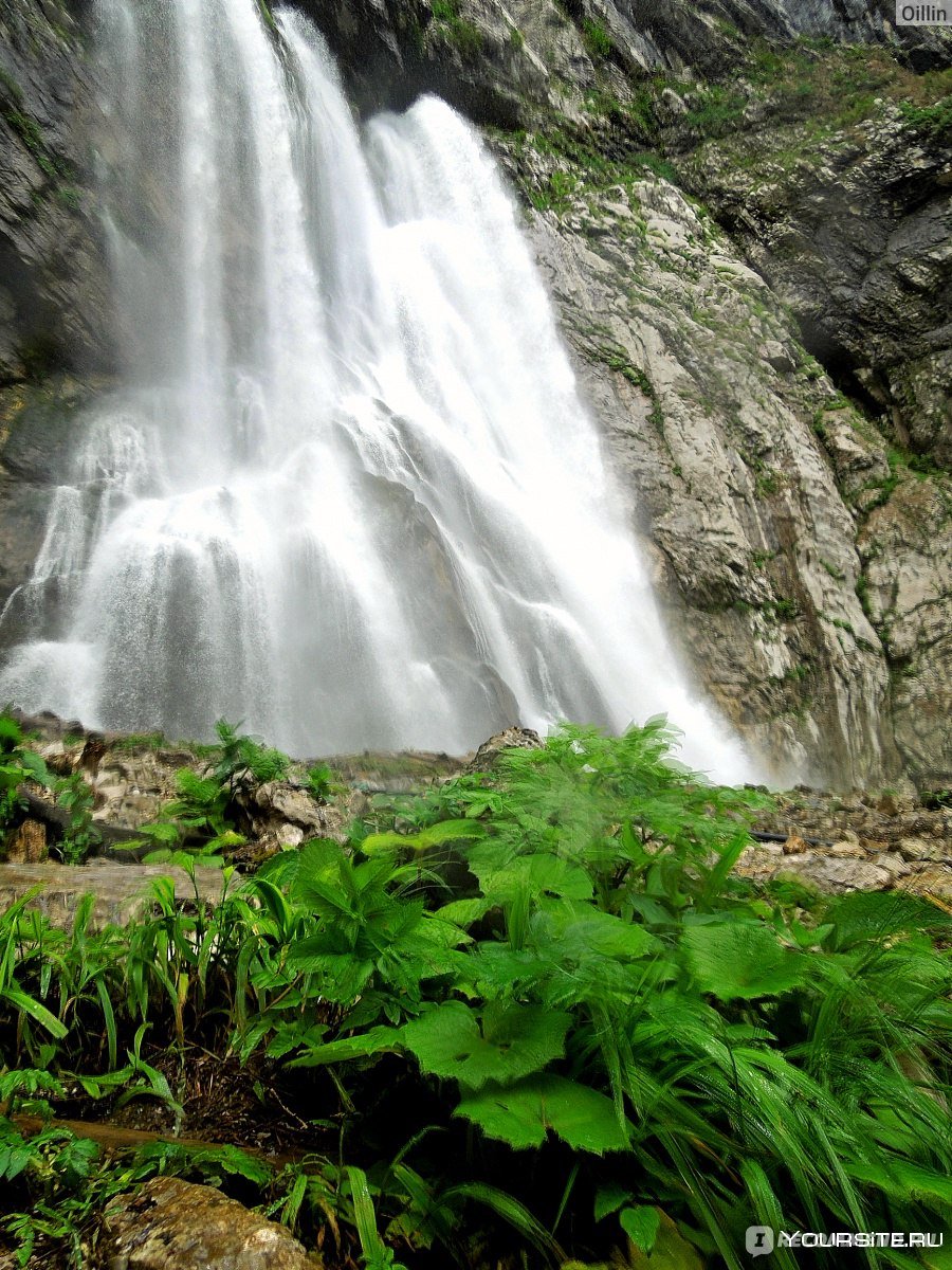 Ткварчельский водопад Абхазия