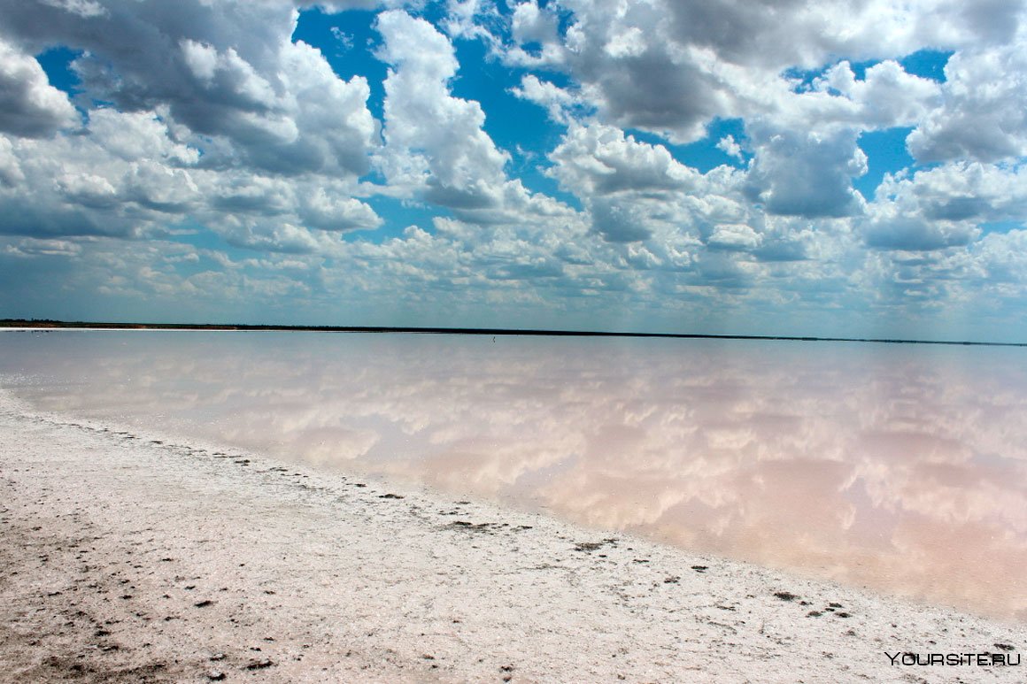 Соленое озеро в Волгоградской области
