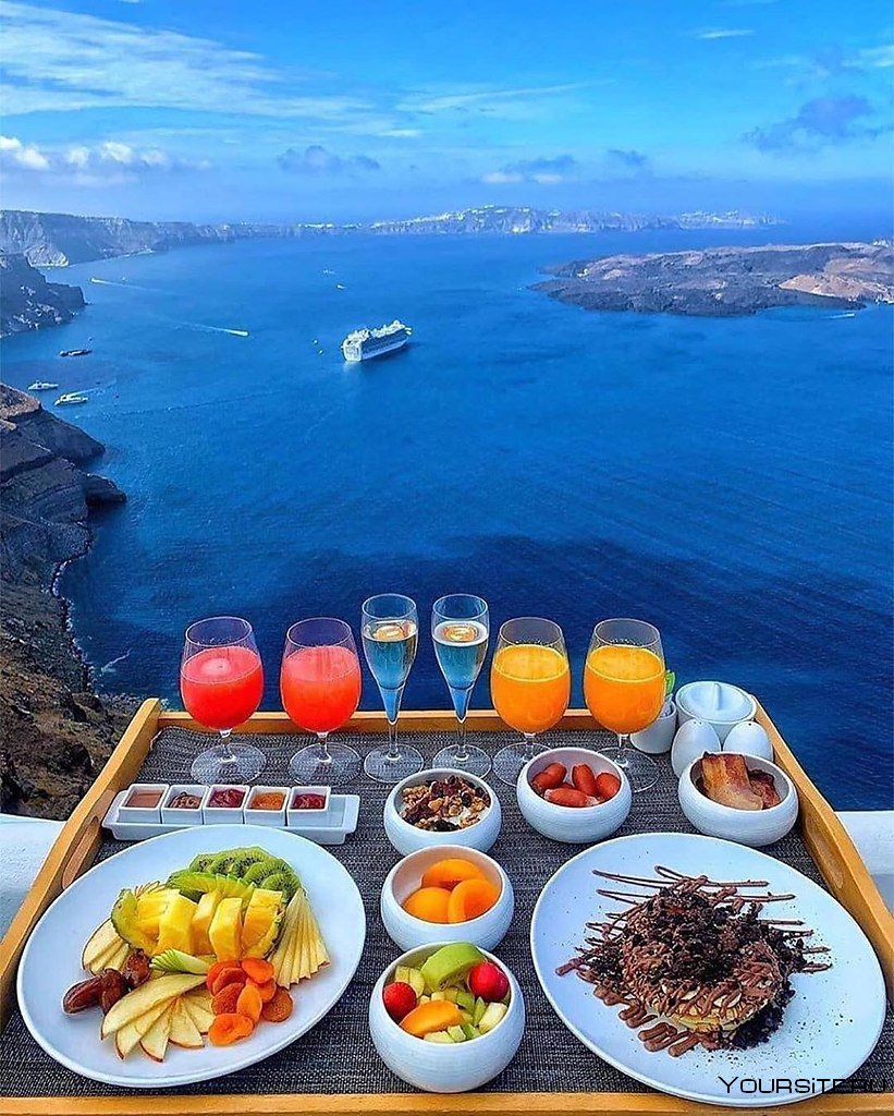 Завтрак горы море
