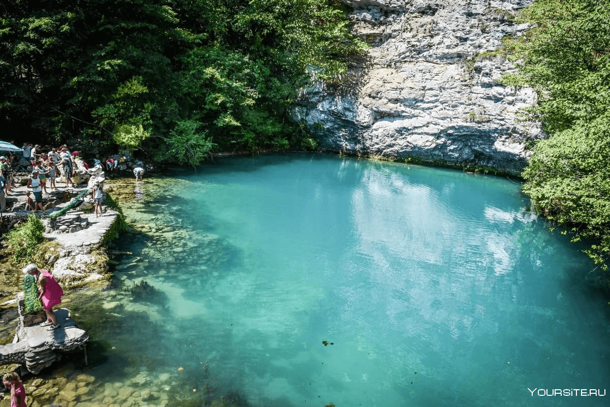 Голубое озеро Абхазия экскурсия