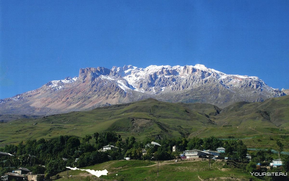 Священная гора в Дагестане Шалбуздаг