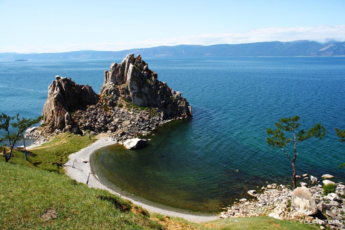Шаман камень на Байкале
