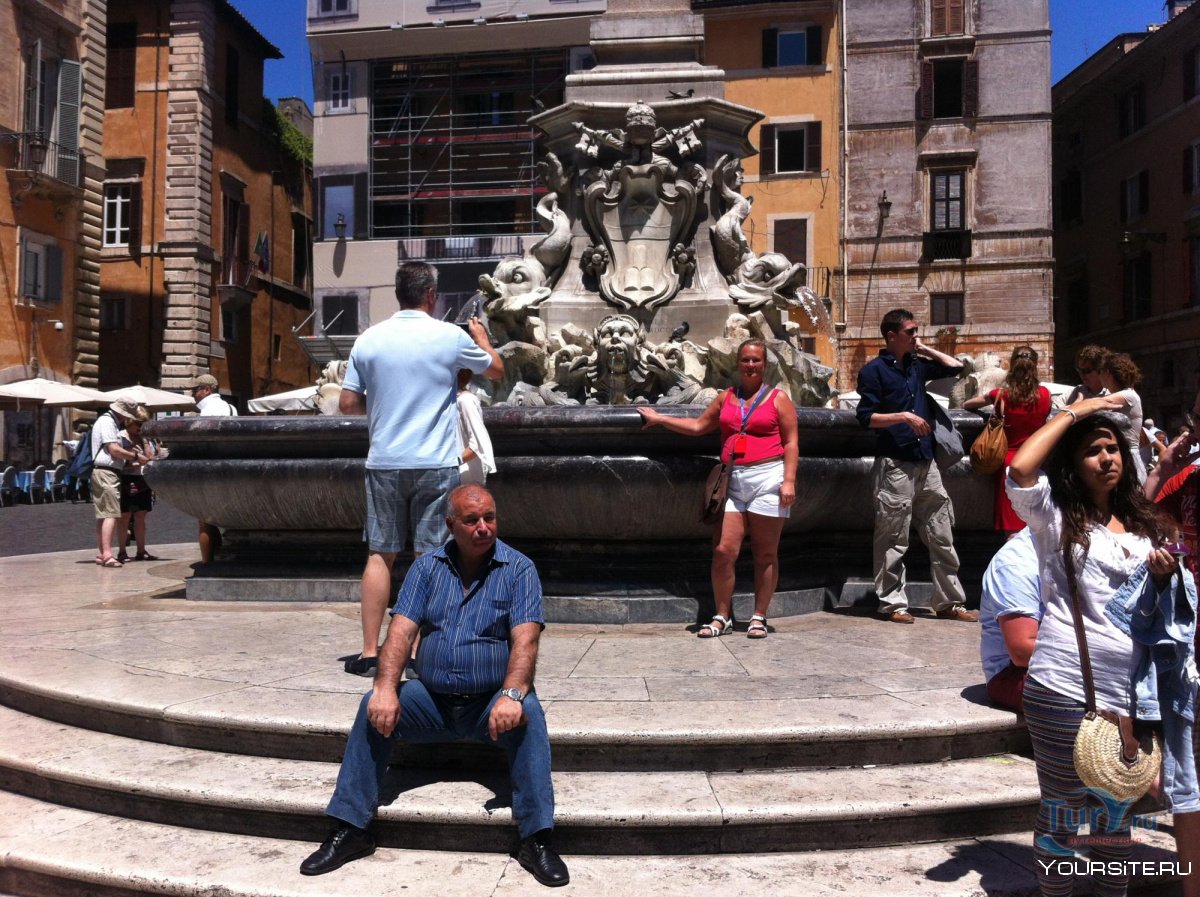 Римини туристы