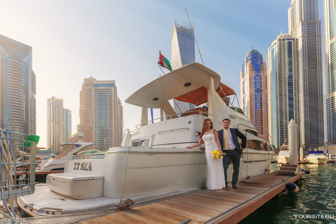 Дубай сейчас открыт. Яхта Абу Даби. Реальный Дубай. Дубай сейчас. Путешествие по Дубаю.