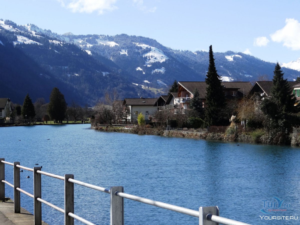 Швейцария городок Интерлакен гора Юнгфрау