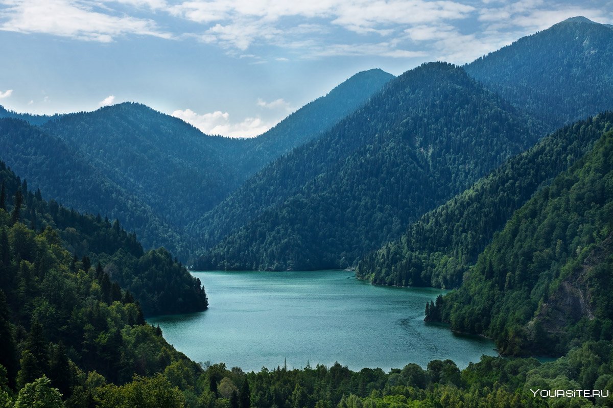 Абхазия горное озеро Рица