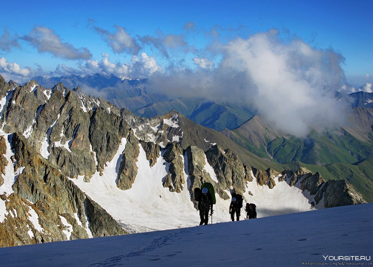 Горы Кавказа Дыхтау