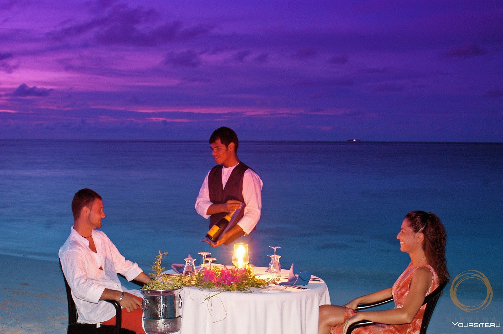 Ужин отдых. Адаран клаб раналхи Мальдивы. Мальдивы Южный Мале Атолл романтический ужин. Adaaran Club Rannalhi 4 пляж. Раннали остров Мальдивы.