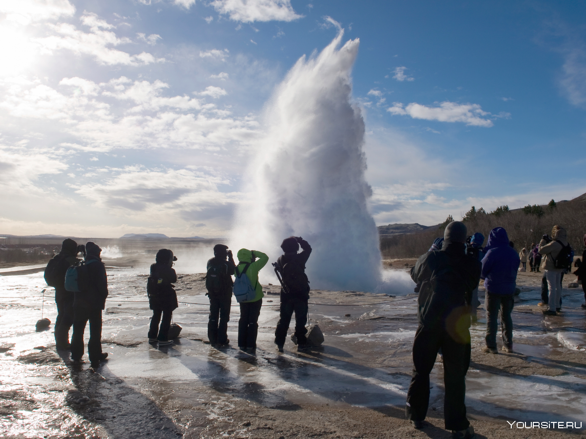Гейзеры в Исландия туризм