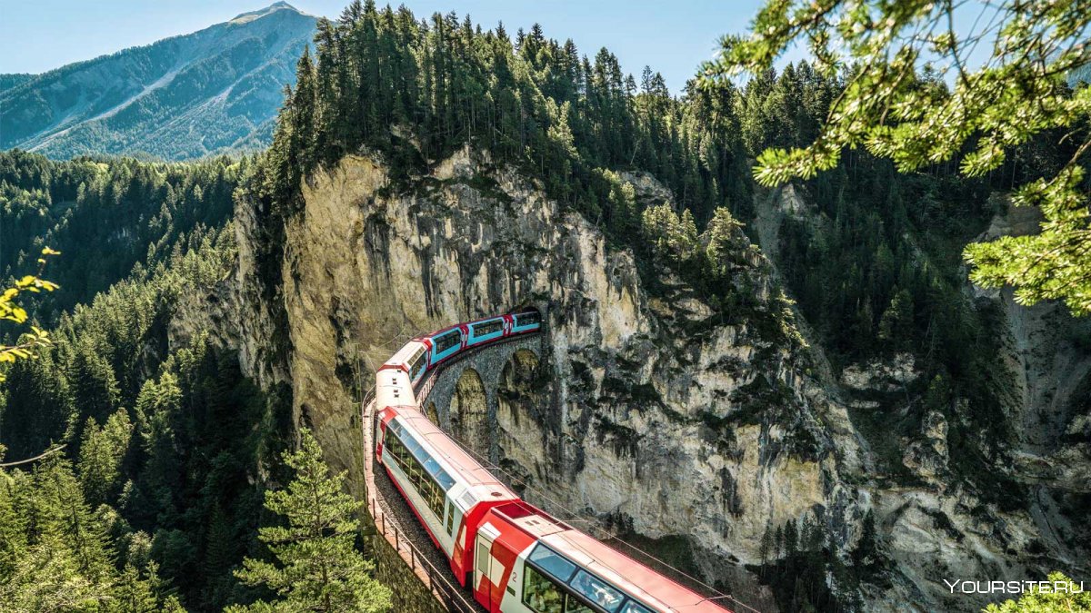 Горный поезд в Швейцарии
