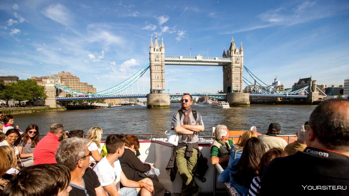 Туристы в Лондоне