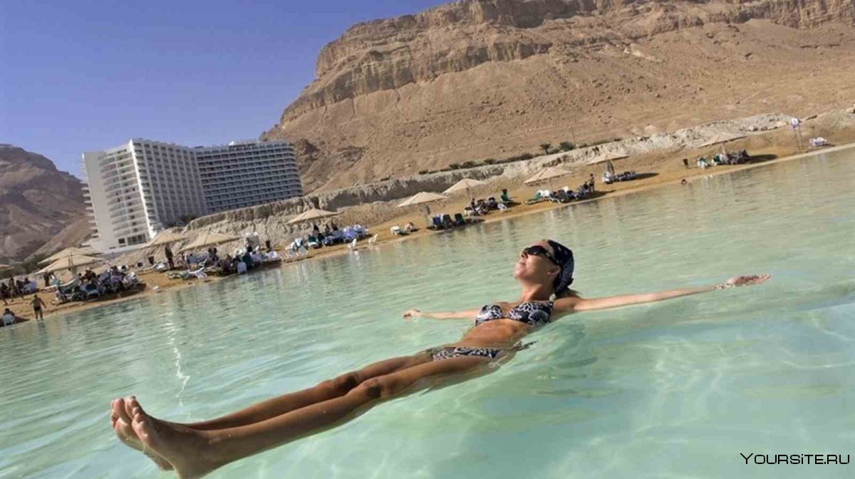 Израиль Мертвое море туристы