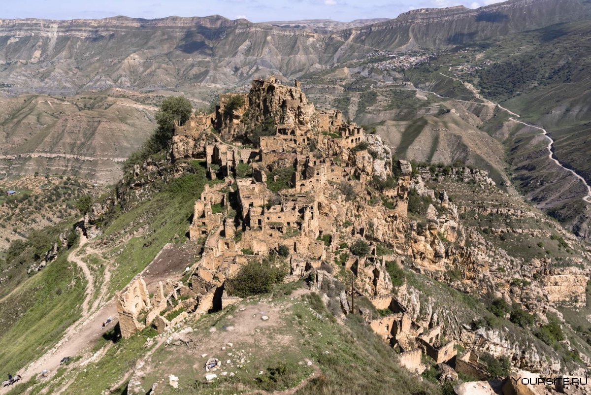 Сулакский каньон Гамсутль