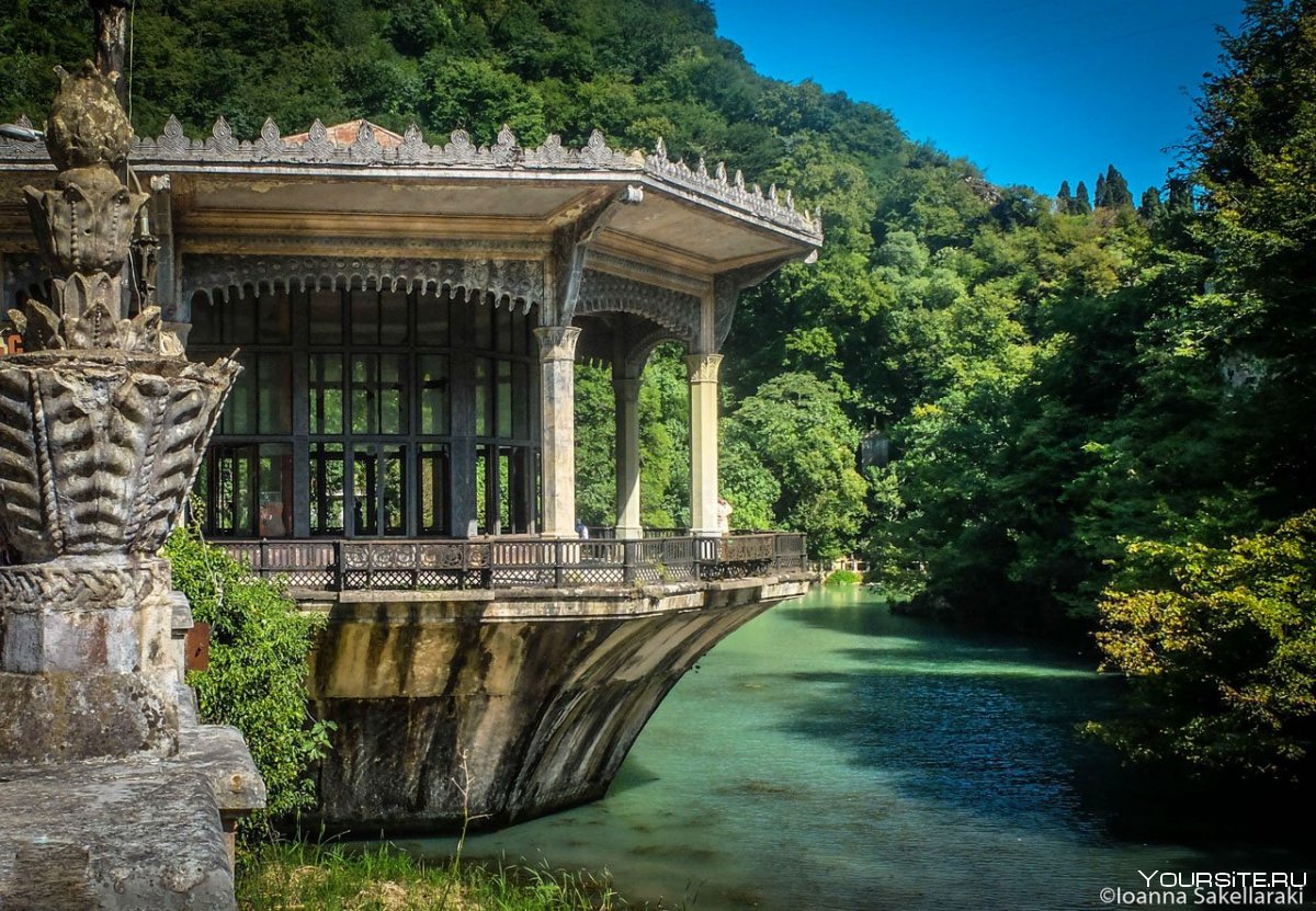 Знаменитый парк в Абхазии