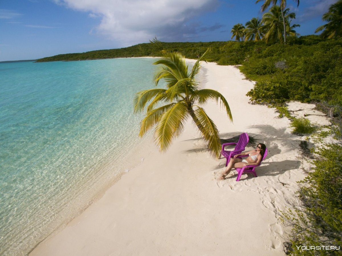 Отдыхающий на Багамах
