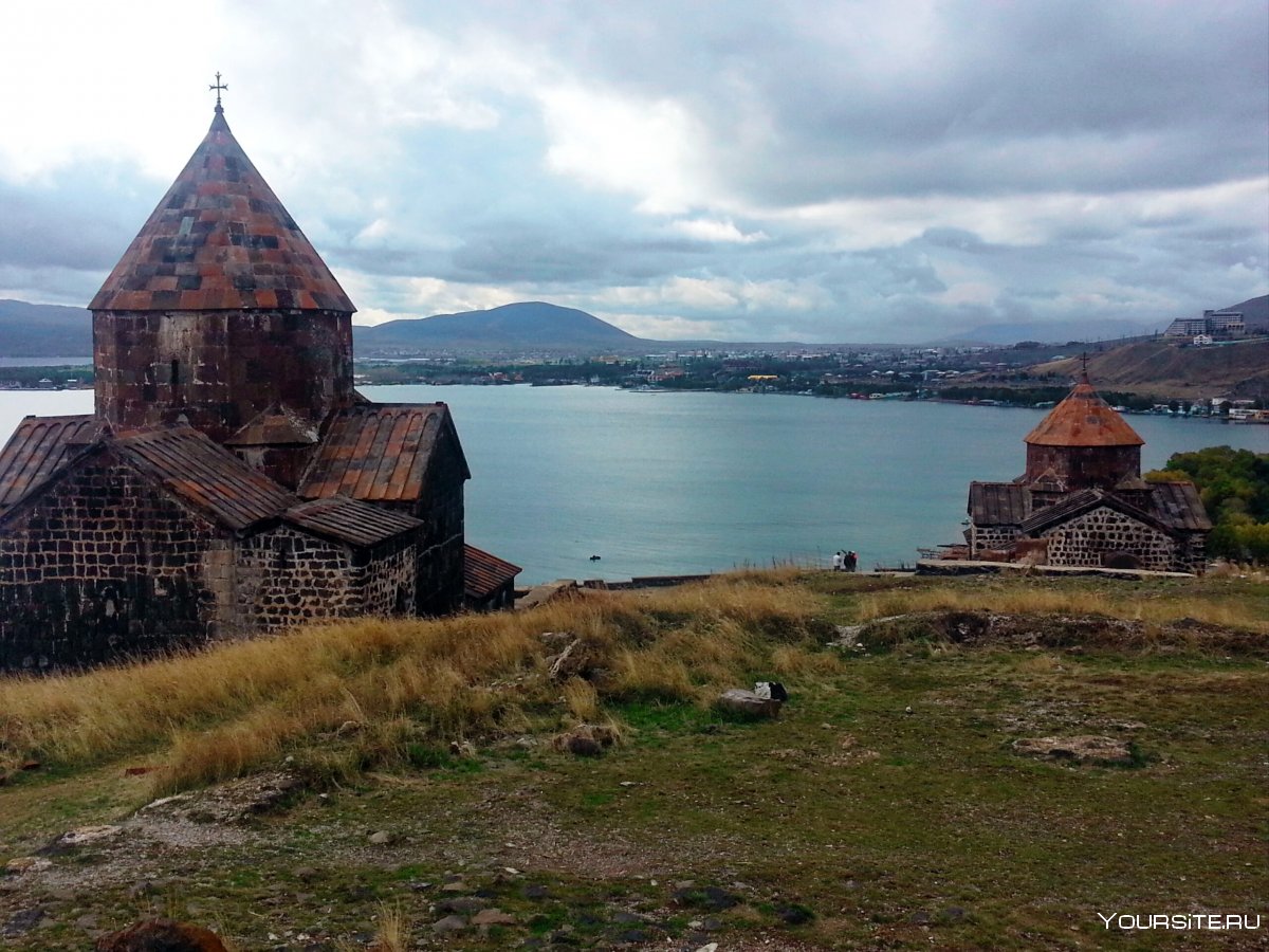 Церковь в Армении Айраванк