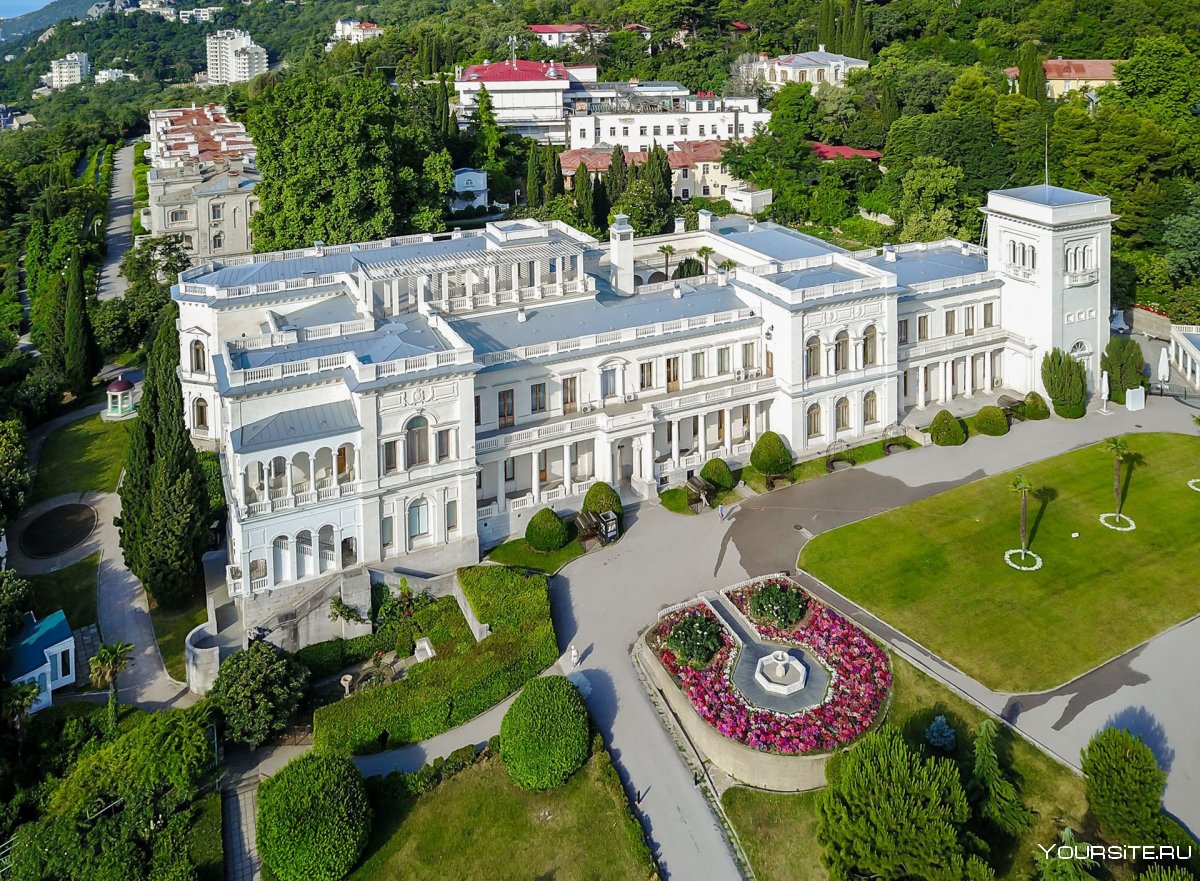 Ливадийский дворец в Крыму 2021