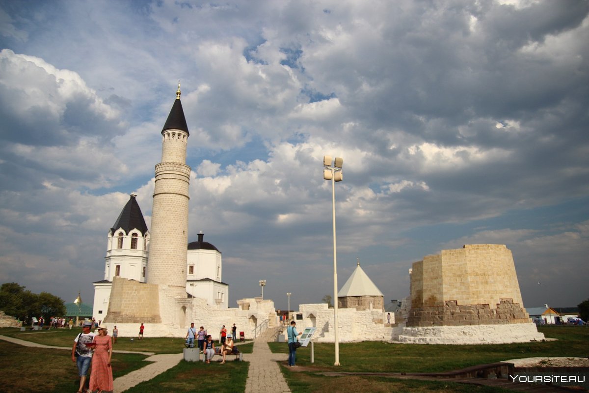 Замок влюбленный в ветер , Равадиново, Болгария
