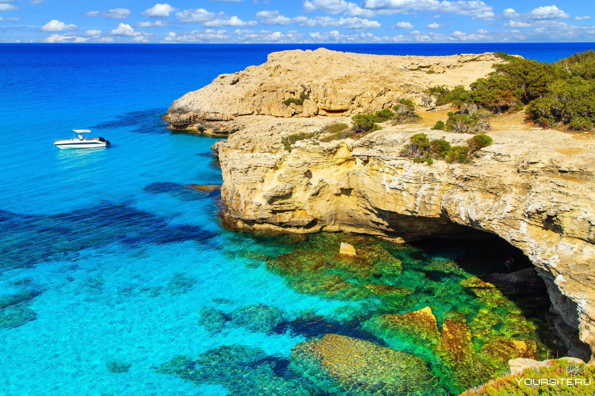 Коралловый залив Кипр