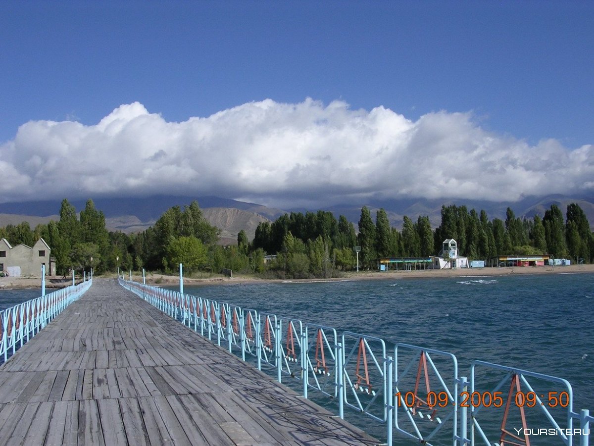 Каракол Киргизия озеро Иссык-Куль