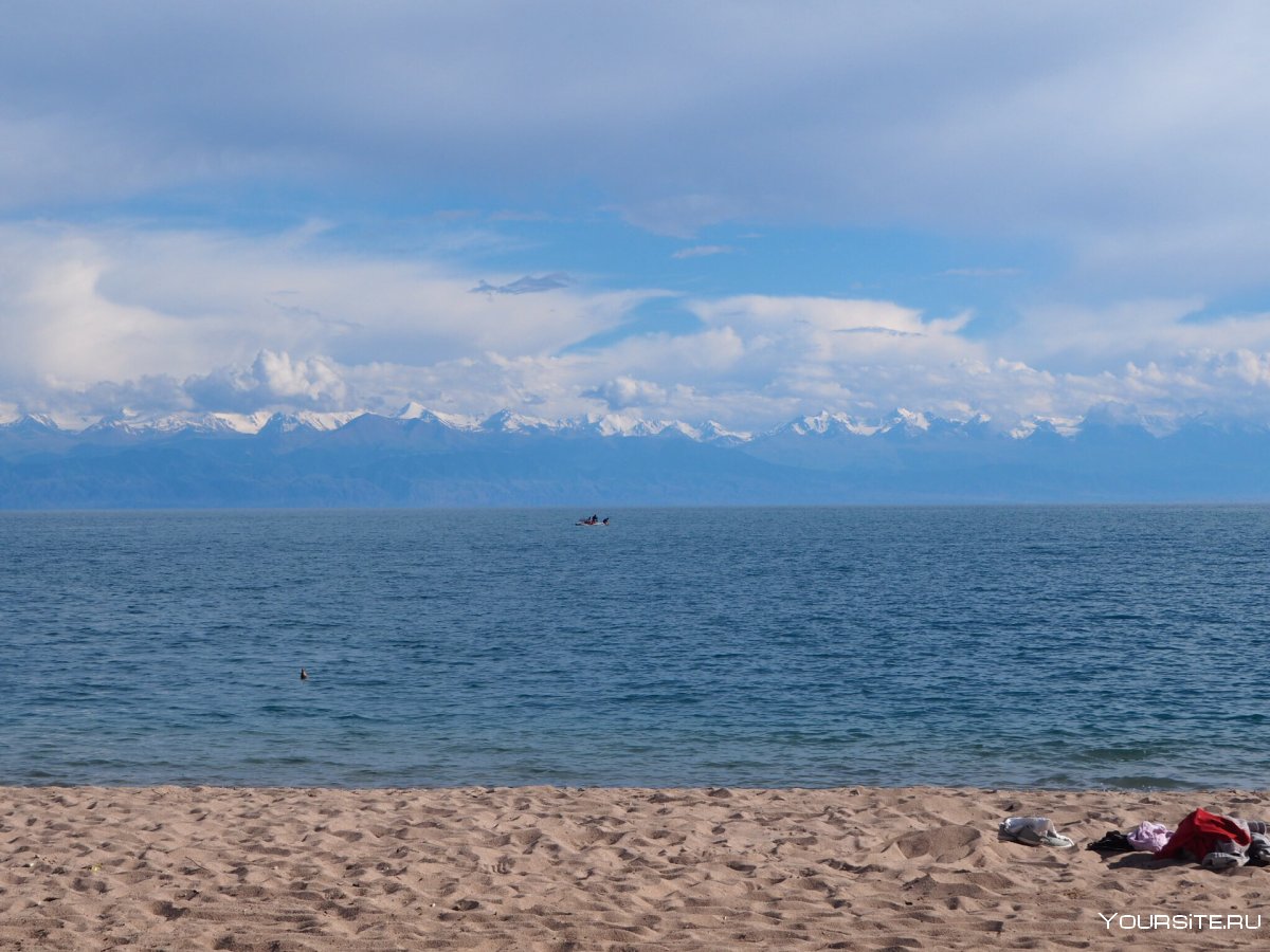 Море в Киргизии Иссык-Куль