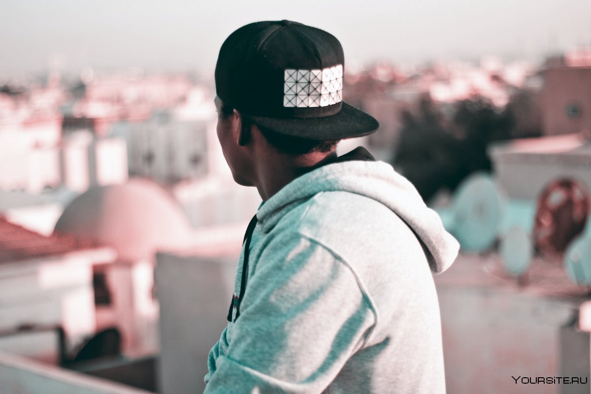 Мужчина путешественник jpeg