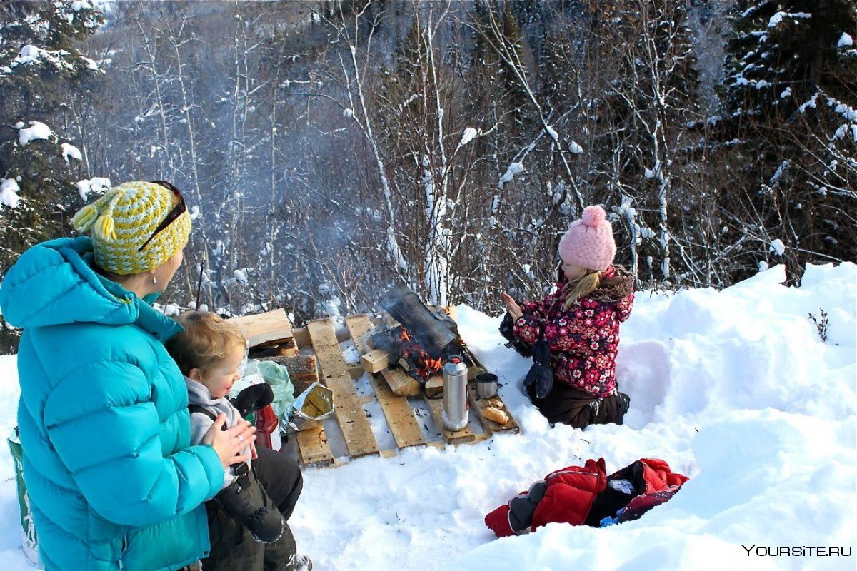 Шашлык зимой на природе