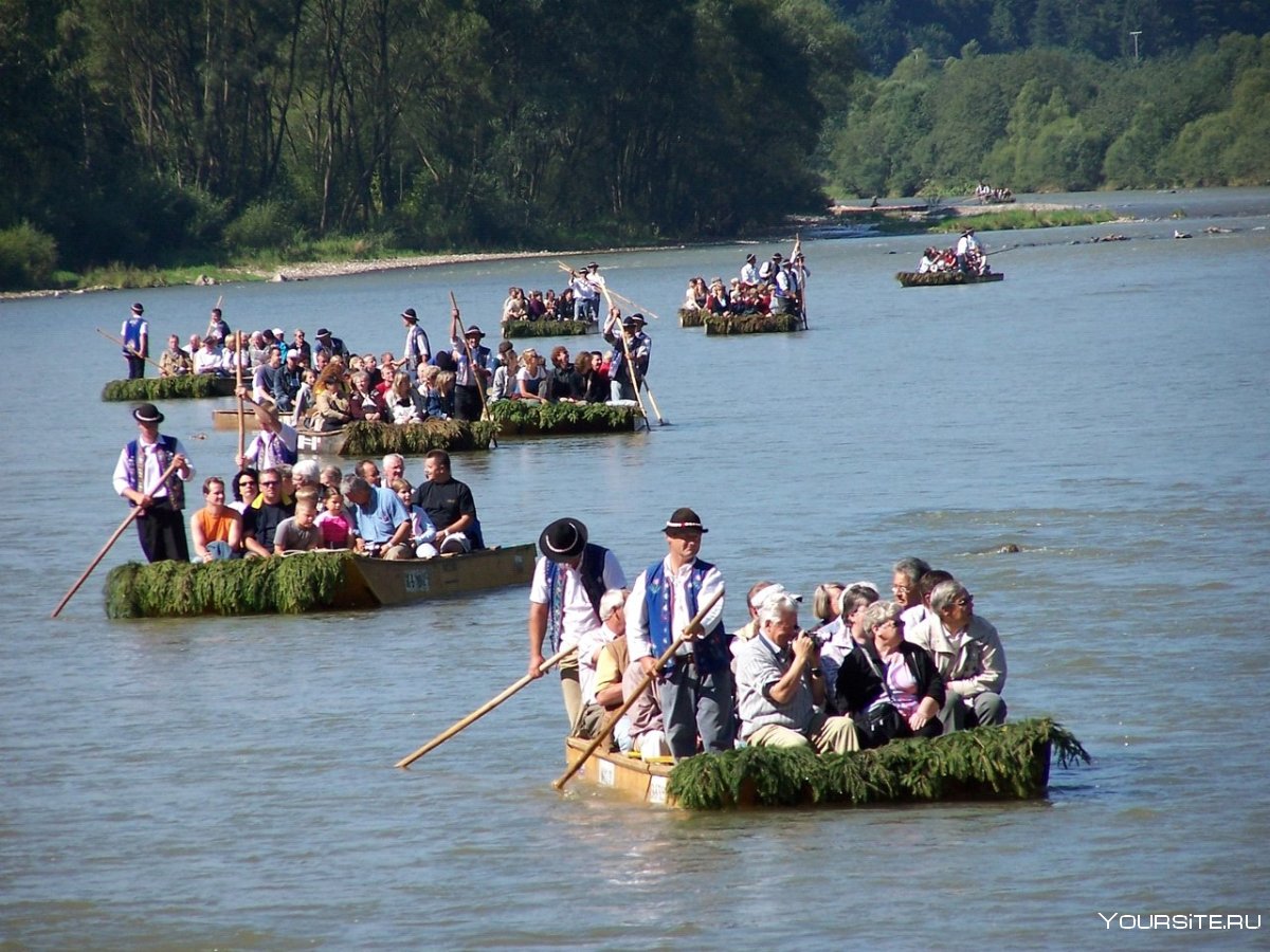 Сплав на плоту по реке Дунаец