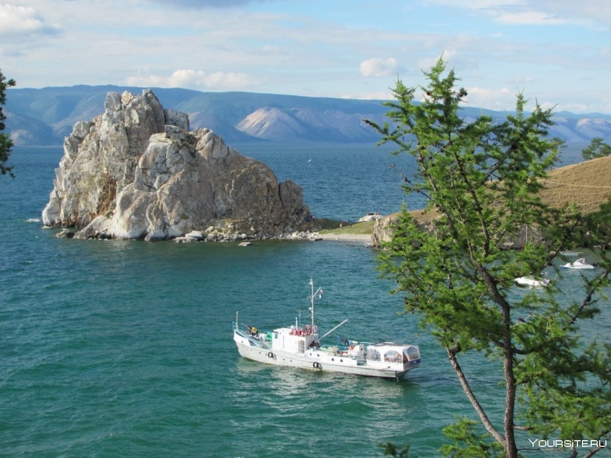Байкал озеро остров Листвянка