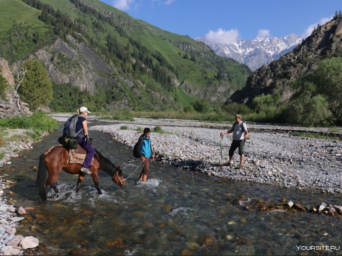 Сары Челекский заповедник Киргизия туристы