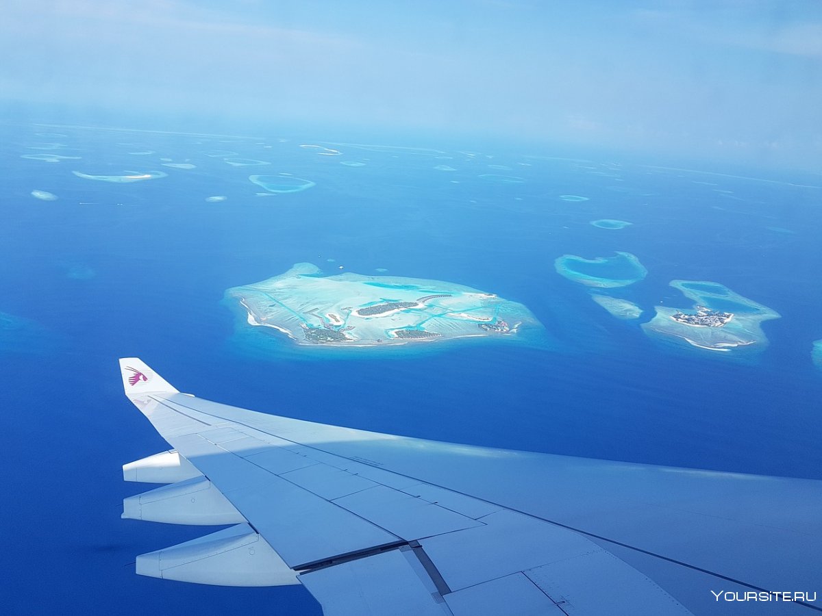 Мальдивы вид с самолета