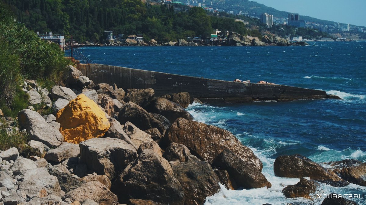 Алупка Крым пляжи каменные