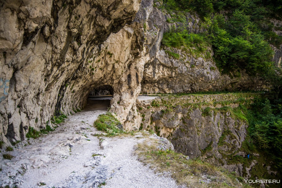 Черкесское ущелье Кабардино Балкария