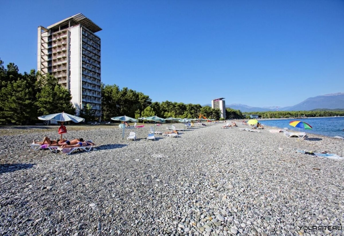 Пляж Пицунда Алахадзы